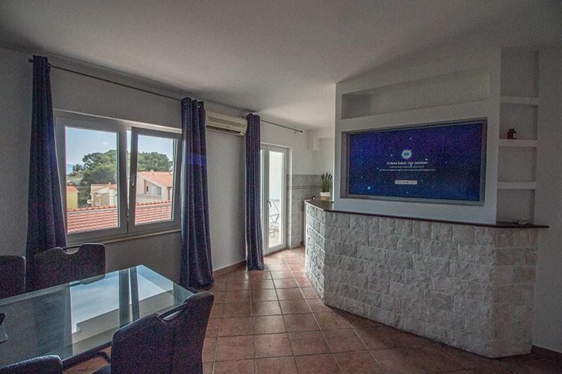 Apartment Zvjezdana Omiš Exterior foto